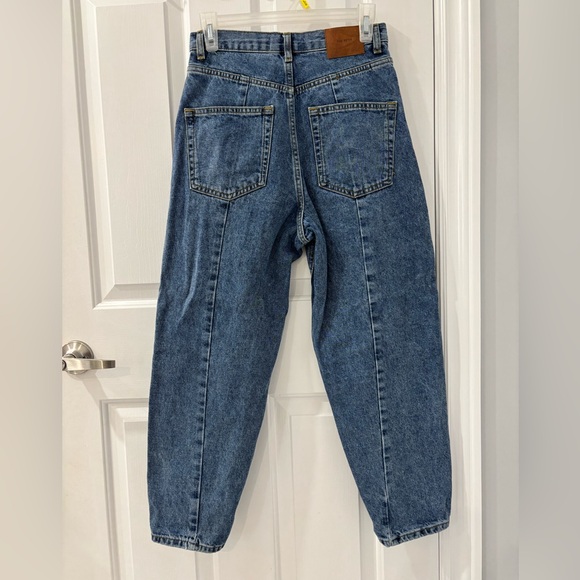 Zara Premium The Petit High Rise Balloon Barrel Leg Jeans Sz 4 Structured Taper - Picture 3 of 5